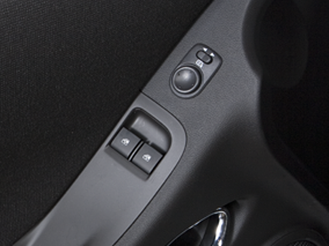 2011 Chevrolet Camaro 2LS