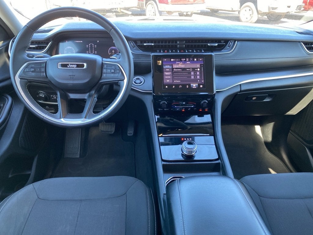 2023 Jeep Grand Cherokee L Laredo