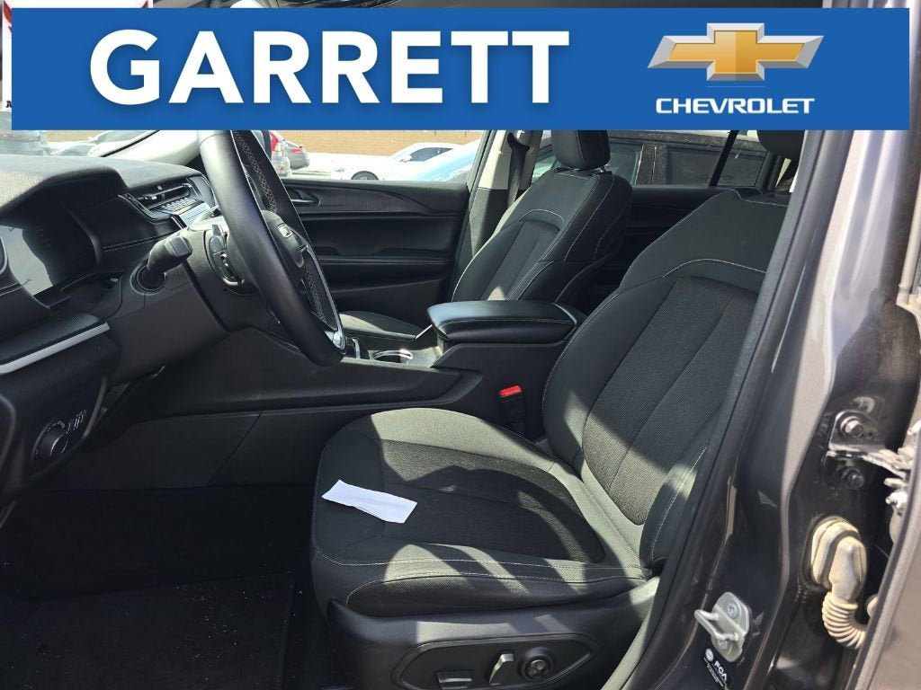 2023 Jeep Grand Cherokee L Laredo