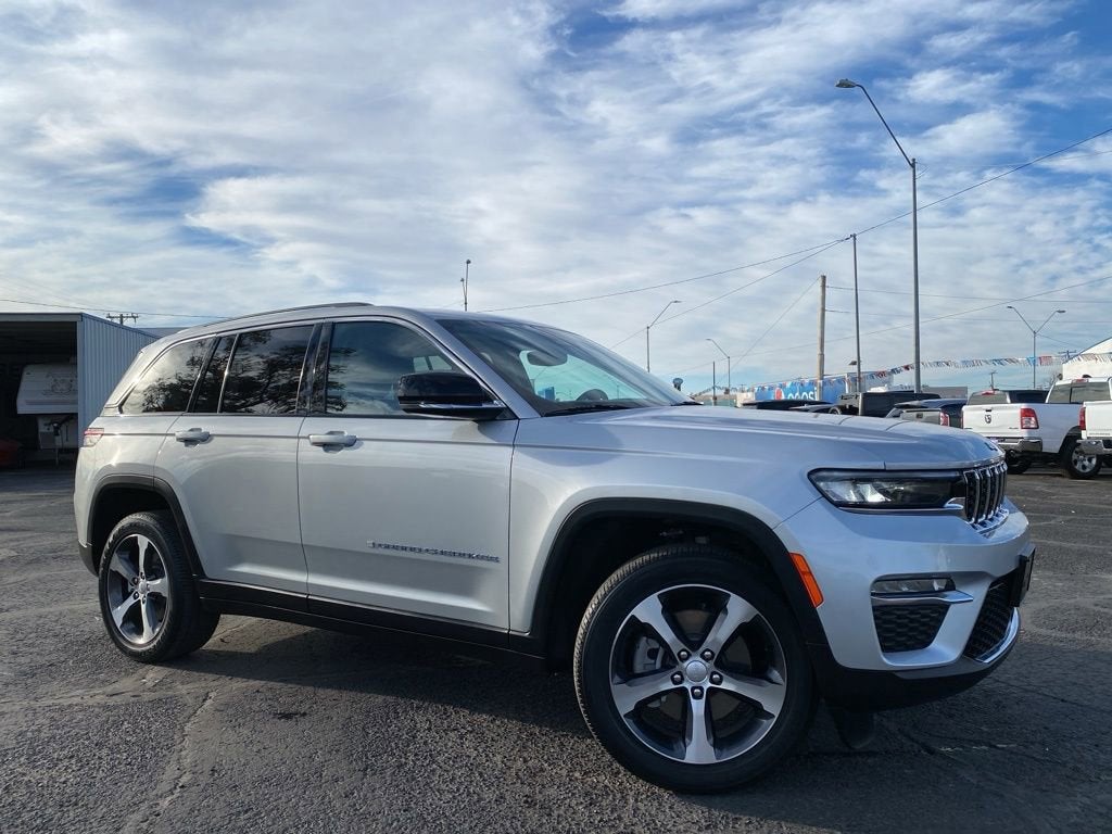 2023 Jeep Grand Cherokee 4xe Base