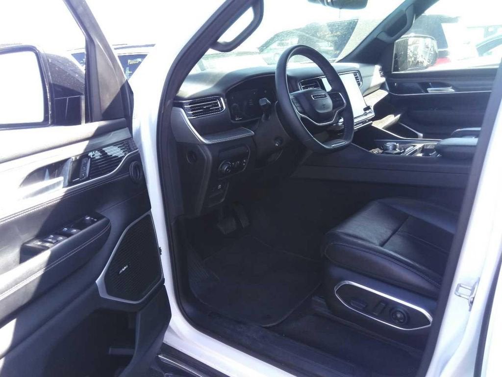 2023 Jeep Wagoneer L Series II