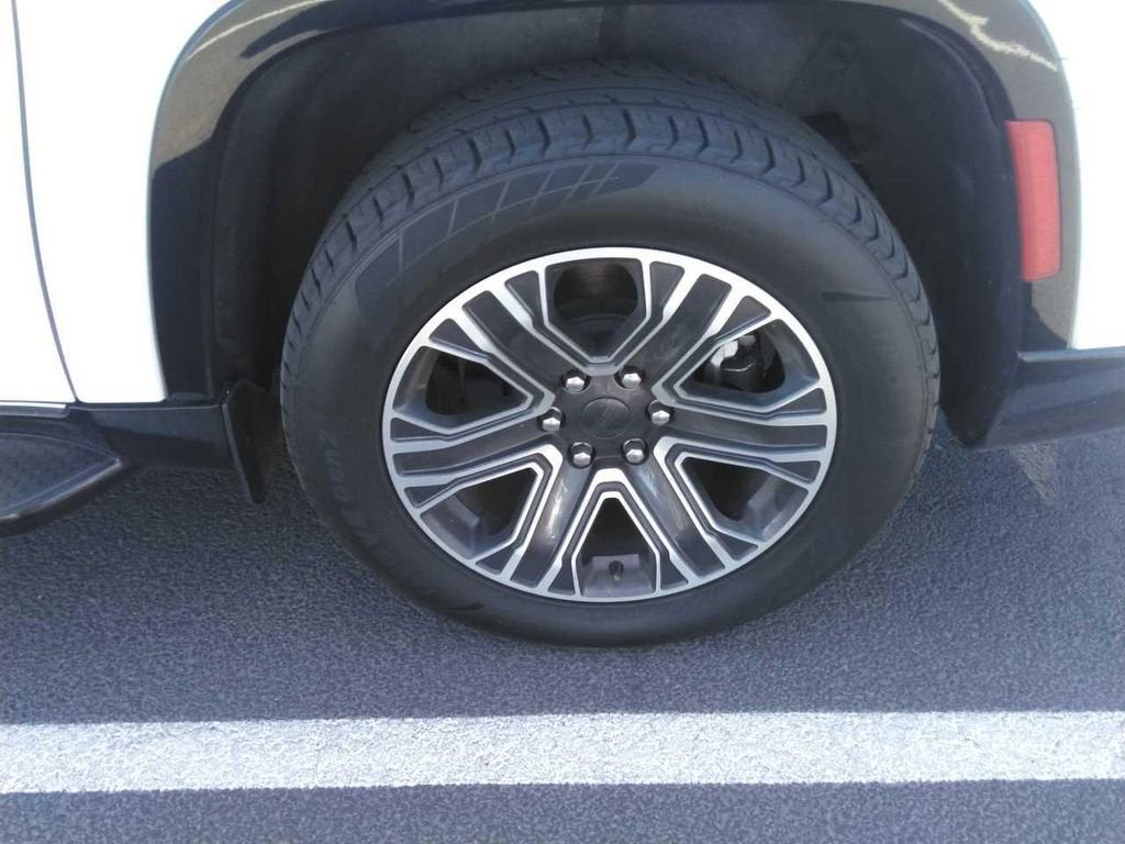 2023 Jeep Wagoneer L Series II