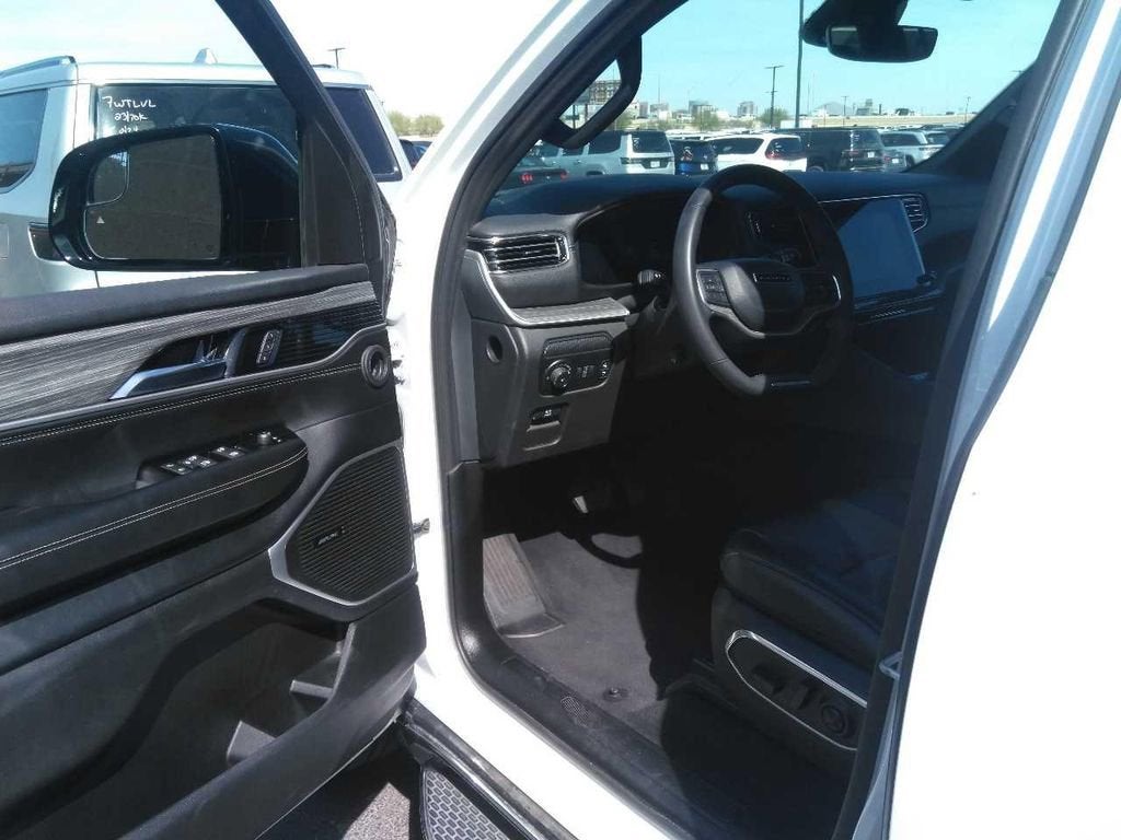 2024 Jeep Wagoneer Series II