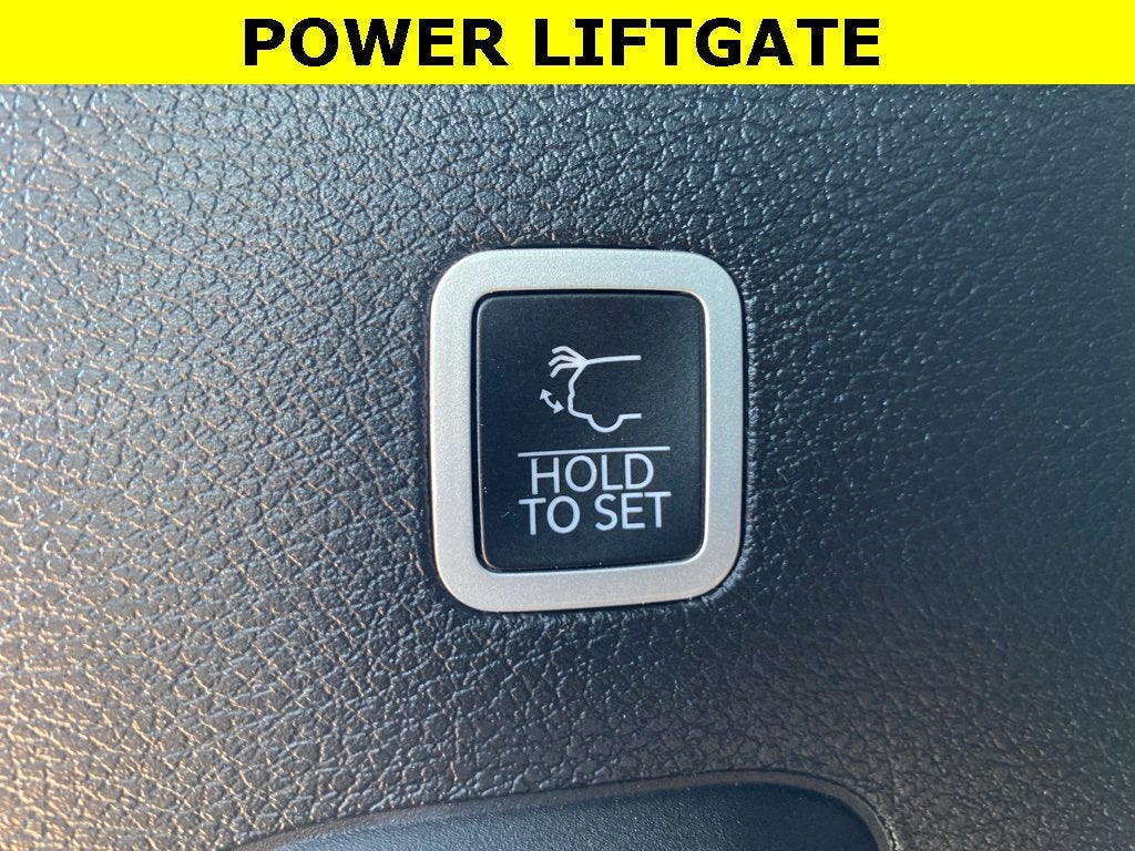 2023 Jeep Wagoneer Series III