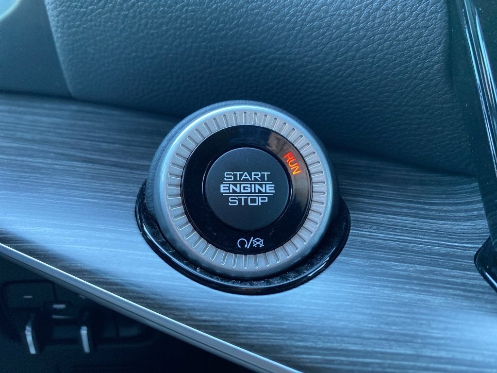 2023 Jeep Wagoneer Series III