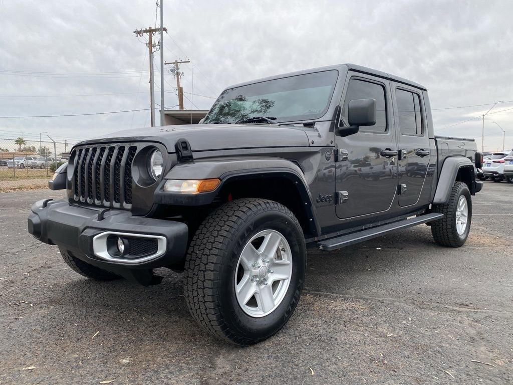 2022 Jeep Gladiator Sport S photo 2