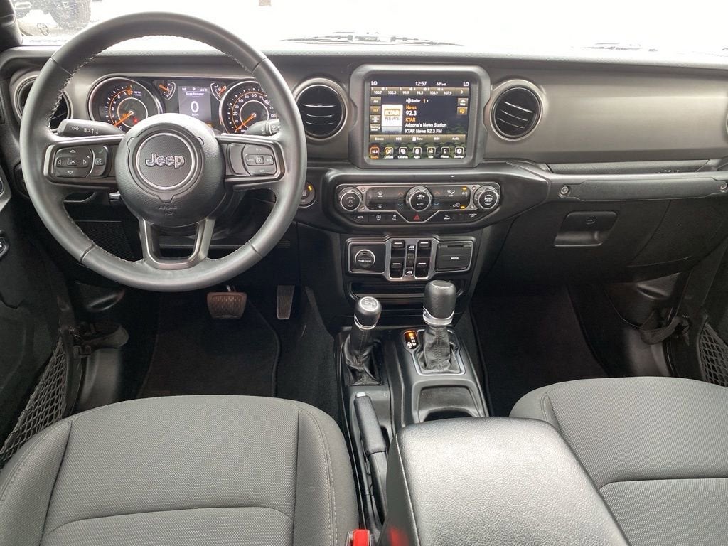 2022 Jeep Gladiator Sport S photo 4