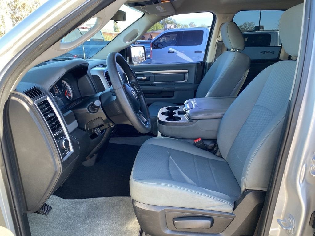 2017 RAM 1500 SLT