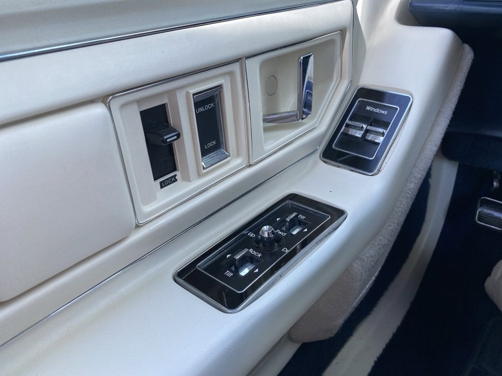 1989 Cadillac Eldorado Base