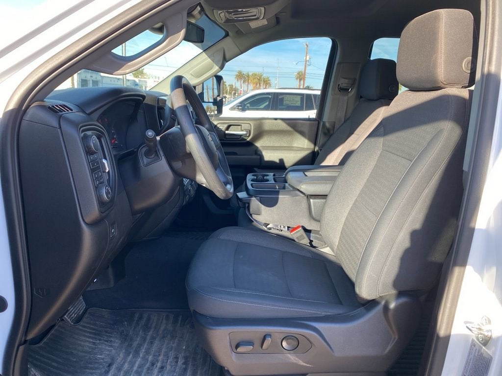 2025 Chevrolet Silverado 2500 HD Custom