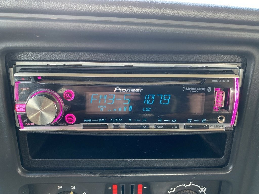 2004 Chevrolet Silverado 1500 Work Truck