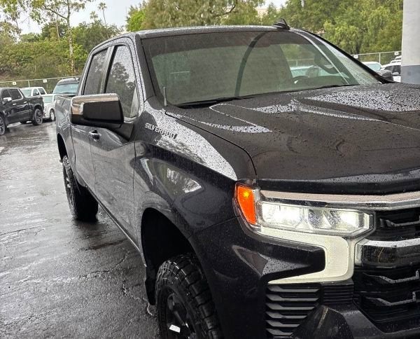 2022 Chevrolet Silverado 1500 LT (2FL)