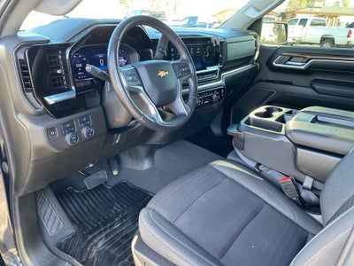 2022 Chevrolet Silverado 1500 LT (2FL)