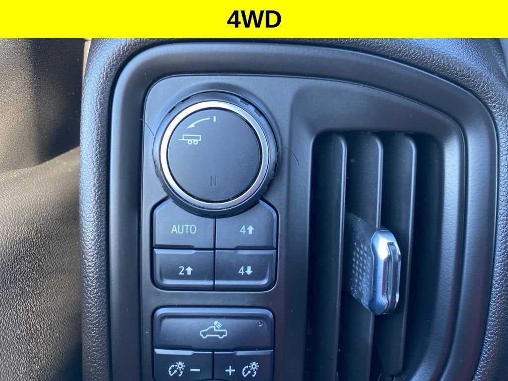 2022 Chevrolet Silverado 1500 LTD Custom Trail Boss