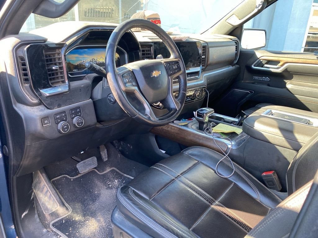 2022 Chevrolet Silverado 1500 High Country