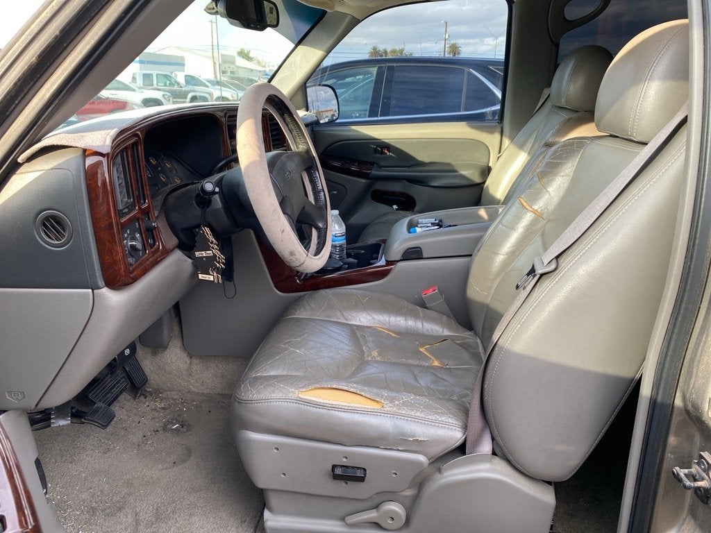 2003 GMC Yukon SLT