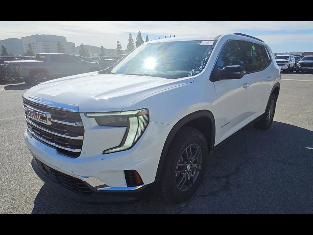 2025 GMC Acadia Elevation