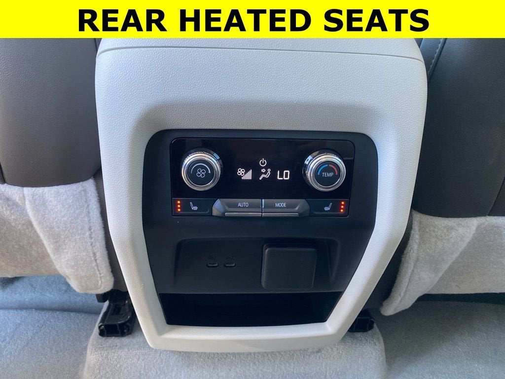 2024 GMC Acadia Denali