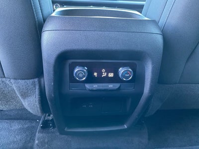 2024 Chevrolet Traverse LS