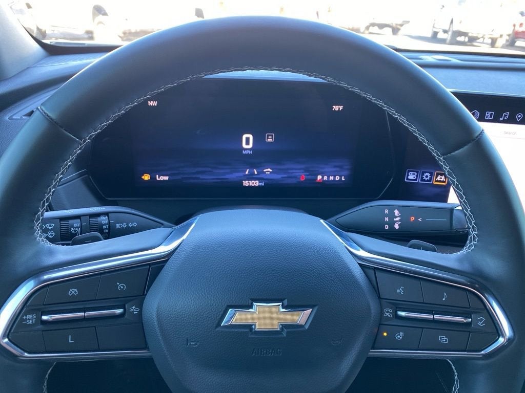 2024 Chevrolet Traverse LS