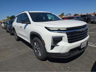 2024 Chevrolet Traverse LT