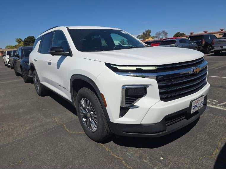 2024 Chevrolet Traverse LT