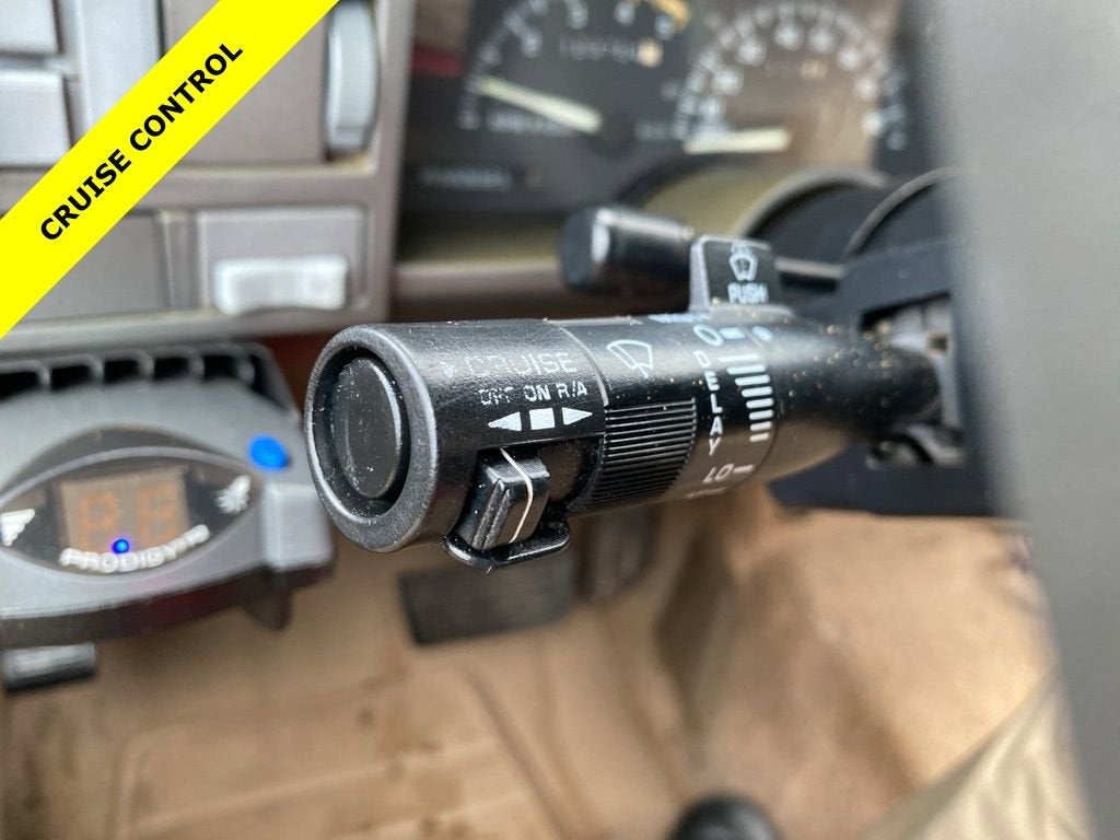 1994 Chevrolet Suburban Base