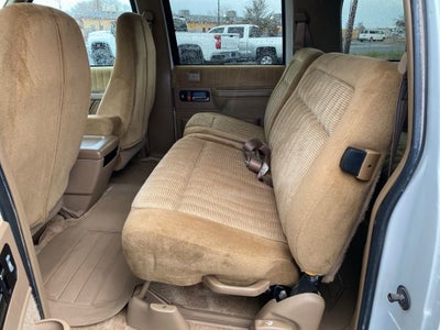 1994 Chevrolet Suburban Base
