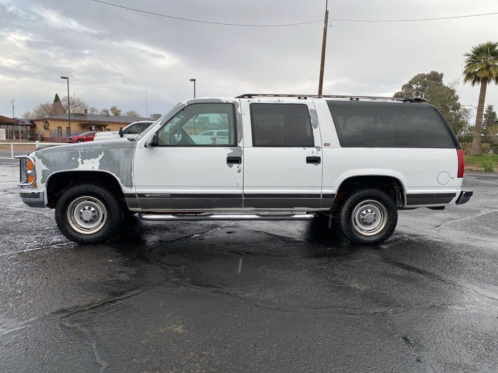 1994 Chevrolet Suburban Base