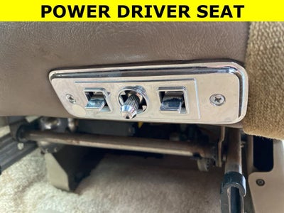 1994 Chevrolet Suburban Base