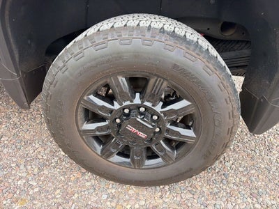 2025 GMC Sierra 2500 HD AT4