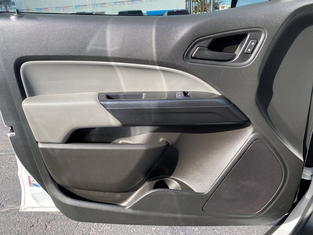 2022 GMC Canyon Elevation Standard