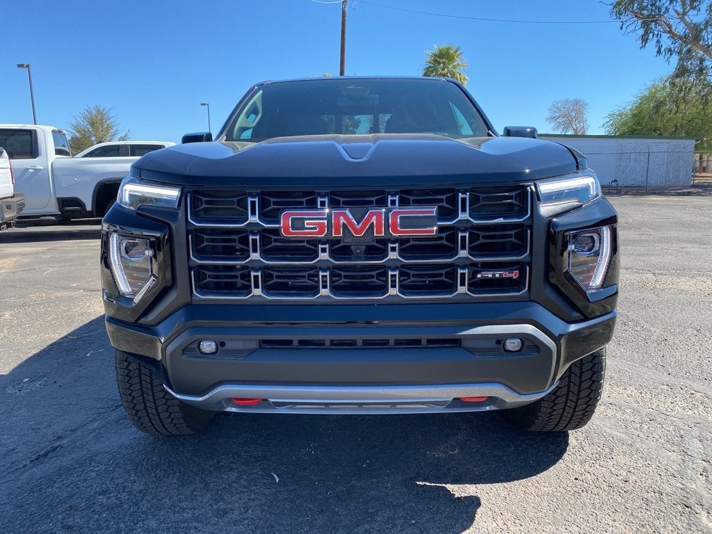 2025 GMC Canyon AT4