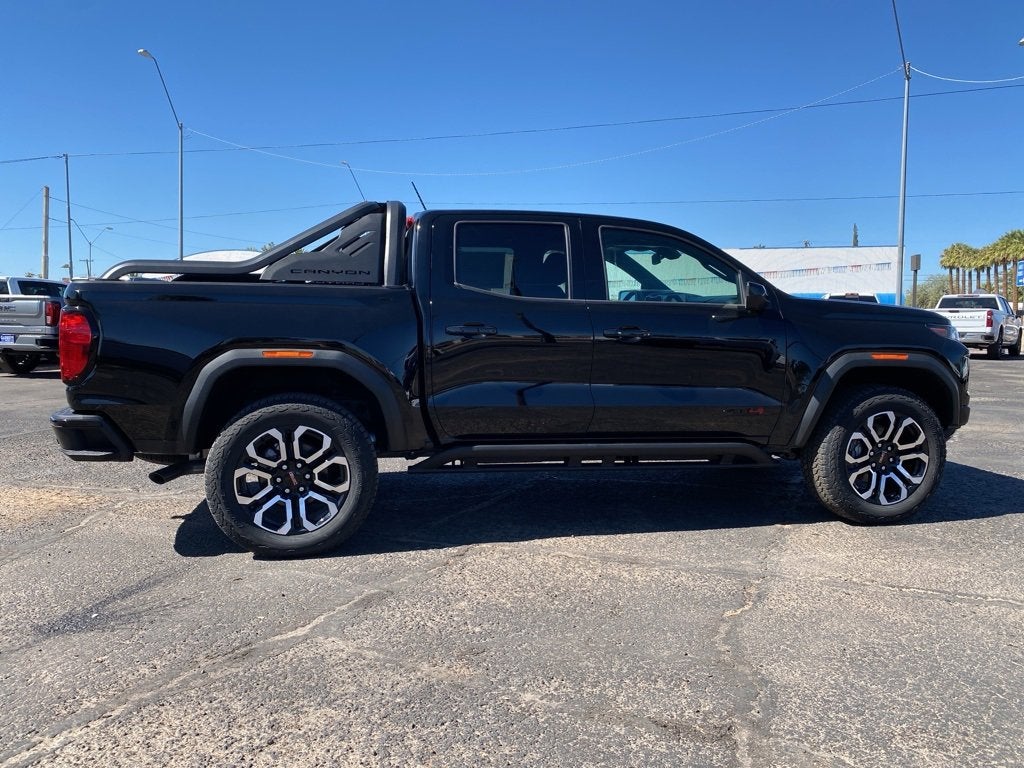 2025 GMC Canyon AT4
