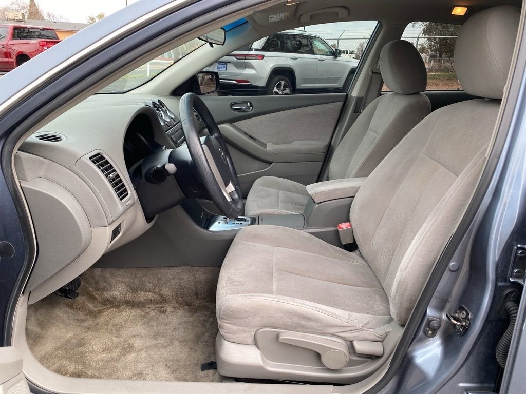 2010 Nissan Altima 2.5 S