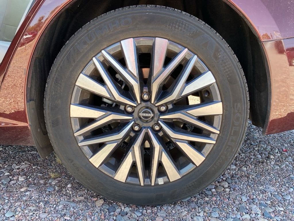 2025 Nissan Altima SV