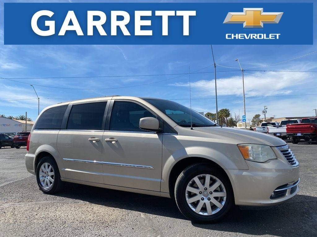 2014 Chrysler Town & Country Touring