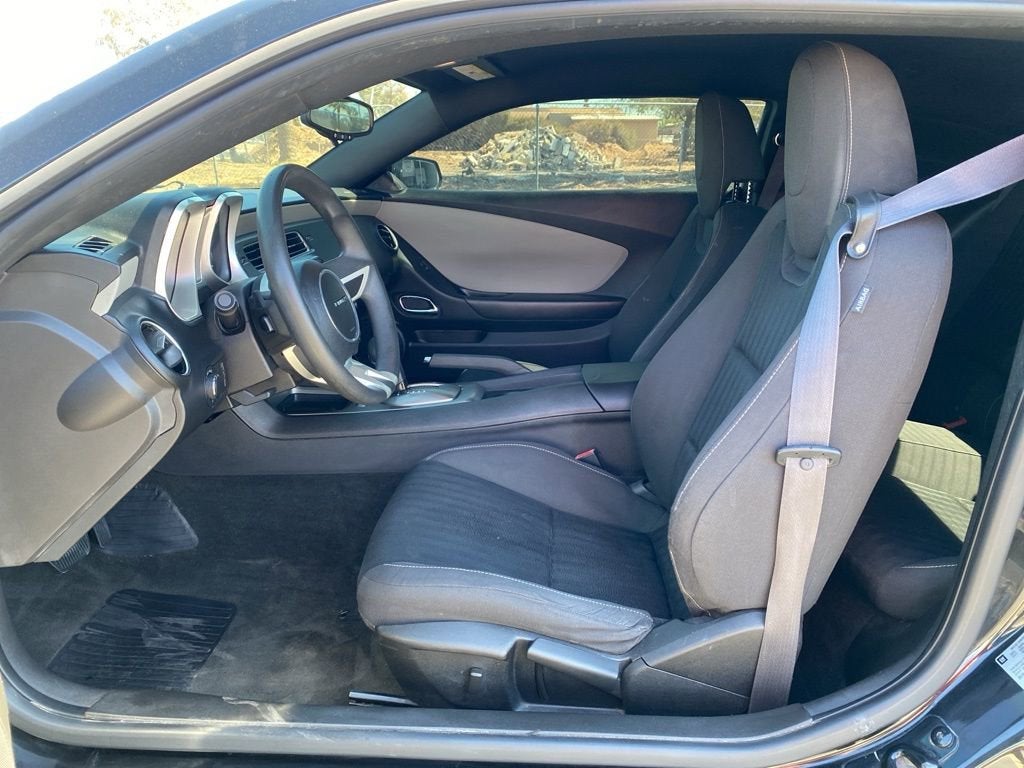 2011 Chevrolet Camaro 2LS