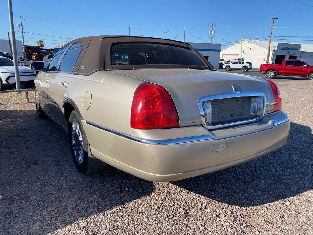 2008 Lincoln Town Car Limited