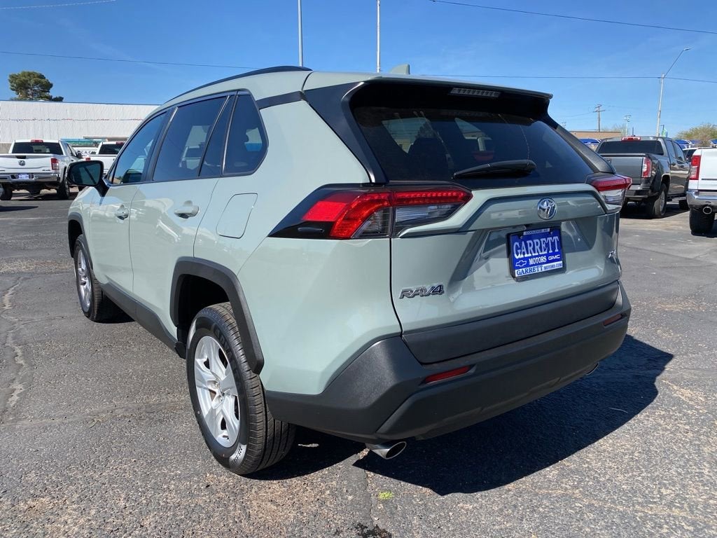 2023 Toyota RAV4 XLE