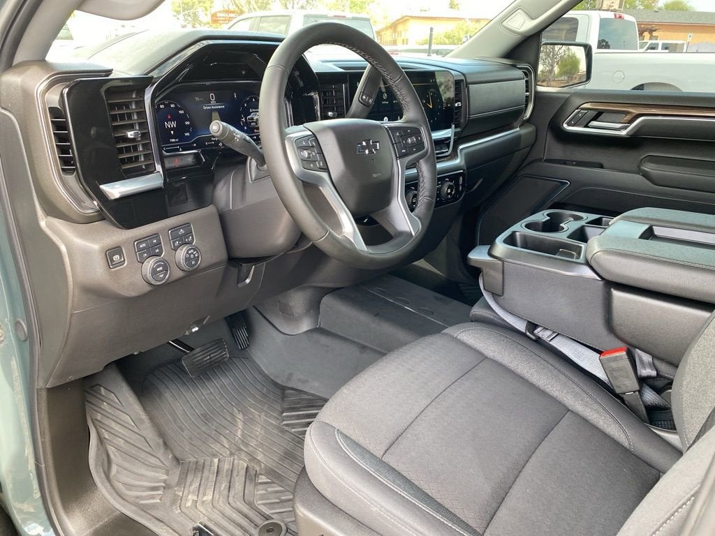 2025 Chevrolet Silverado 1500 LT Trail Boss