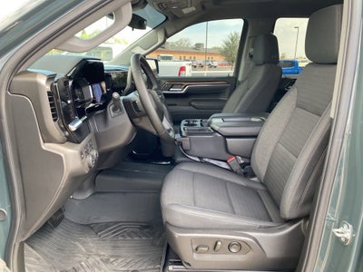 2025 Chevrolet Silverado 1500 LT Trail Boss