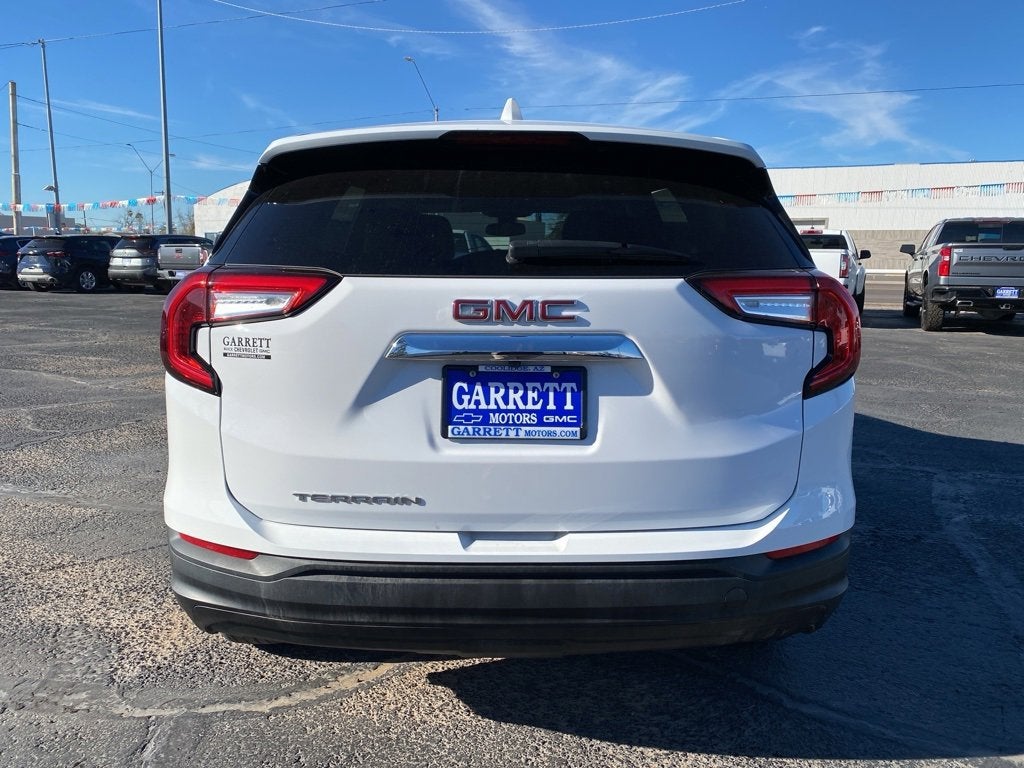 2024 GMC Terrain SLE