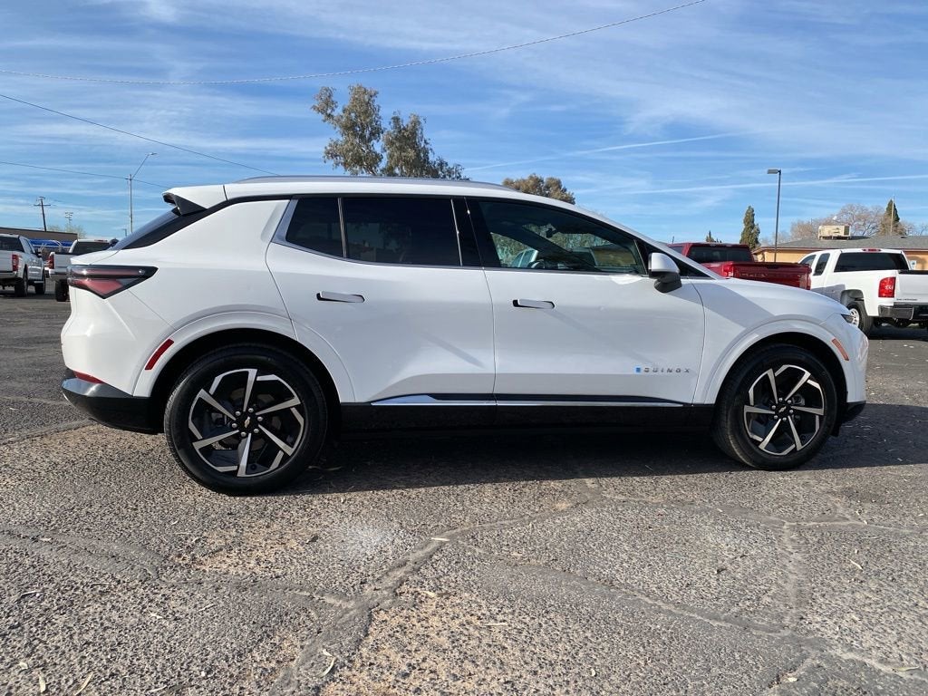 2025 Chevrolet Equinox EV LT