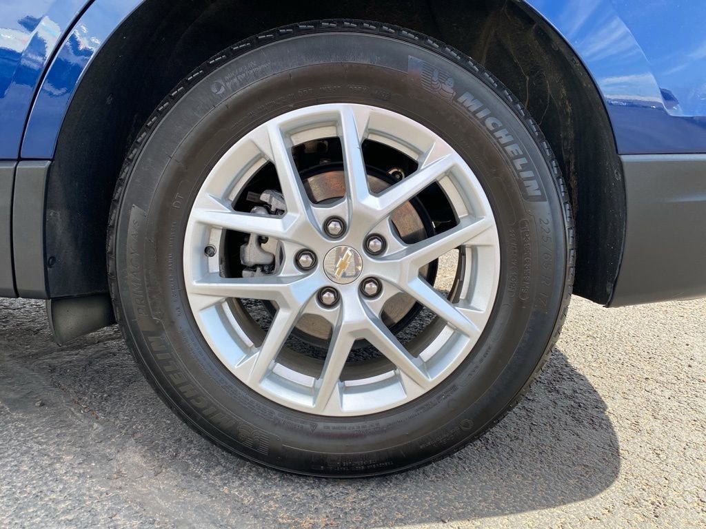 2023 Chevrolet Equinox LS