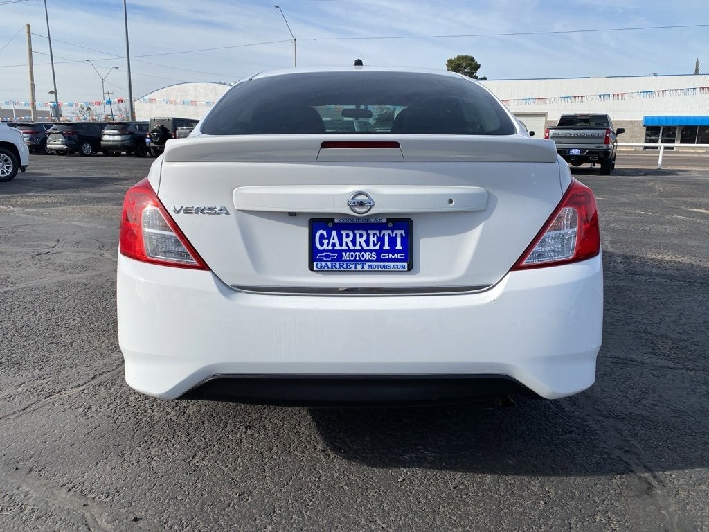 2019 Nissan Versa Sedan S Plus