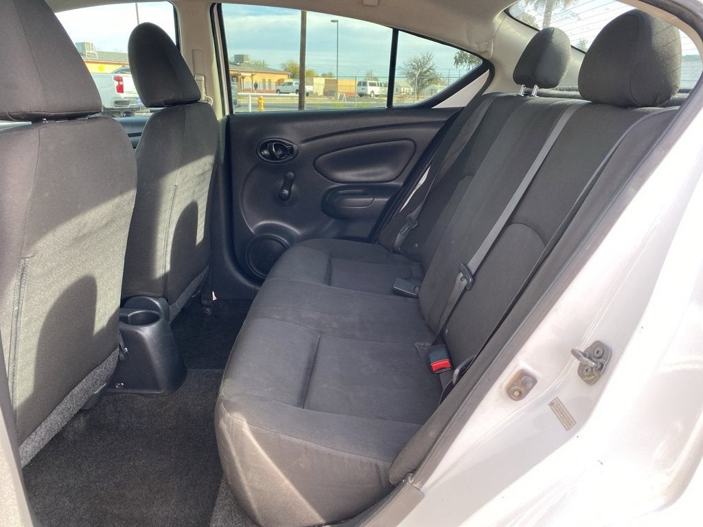 2019 Nissan Versa Sedan S Plus