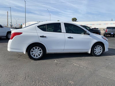 2019 Nissan Versa Sedan S Plus