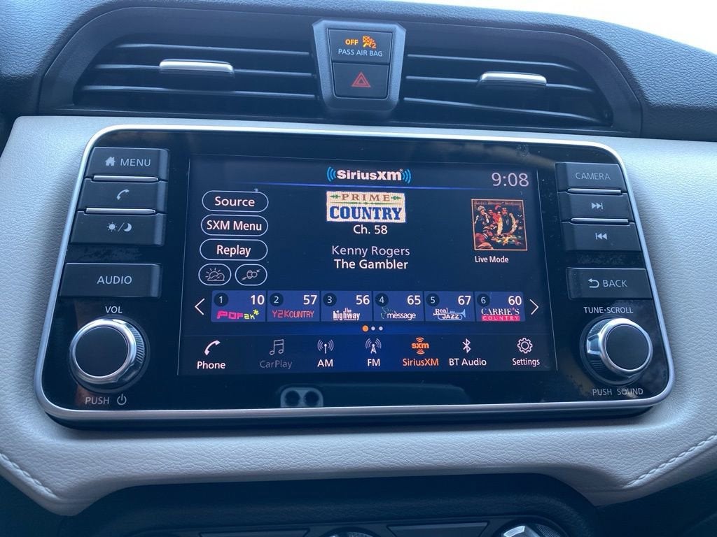 2021 Nissan Versa SV