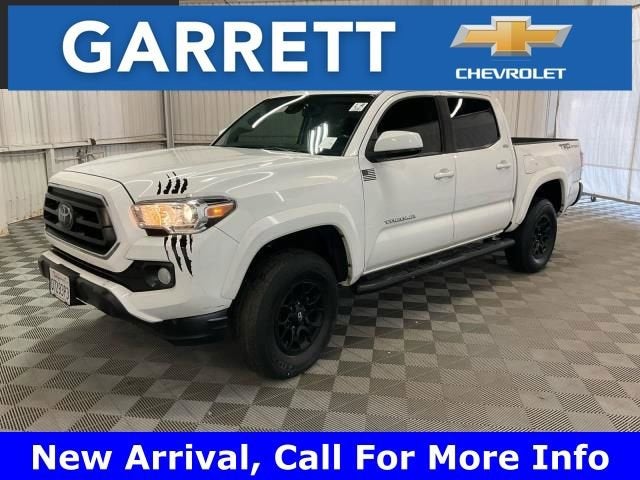 2022 Toyota Tacoma 2WD SR5